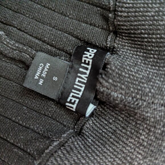 ribbed flare pants and halter top two piece set - Picture 2 of 4